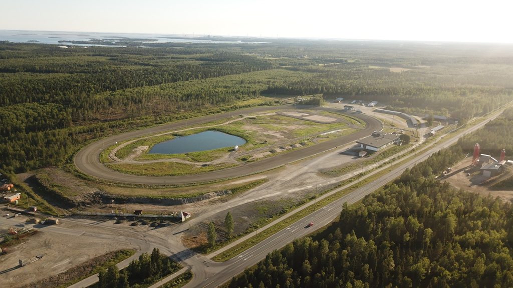 Laivakangas, Tornio Ravirata.